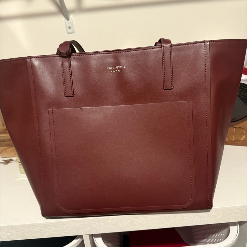 Kate Spade Brown Tote Bag with Structured Design